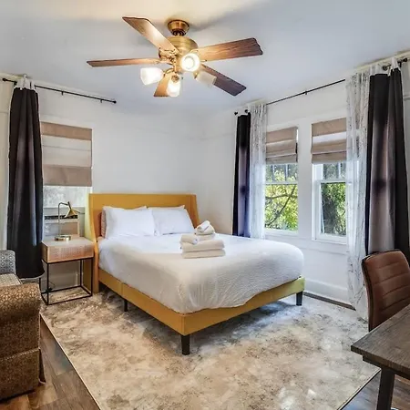 Modern Private Room In A Shared Home At Lafayette